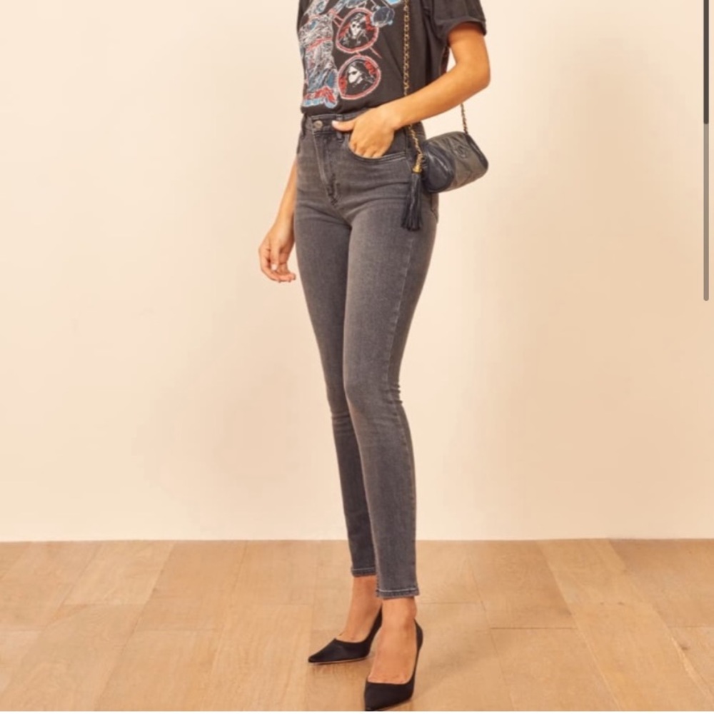 Reformation Harper High Rise Jeans in Gibson, Size 26
